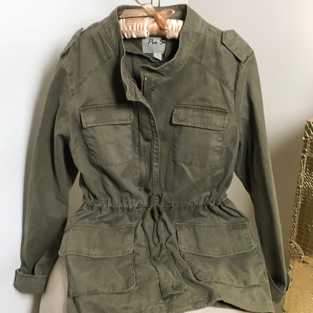 Army jacket size Large